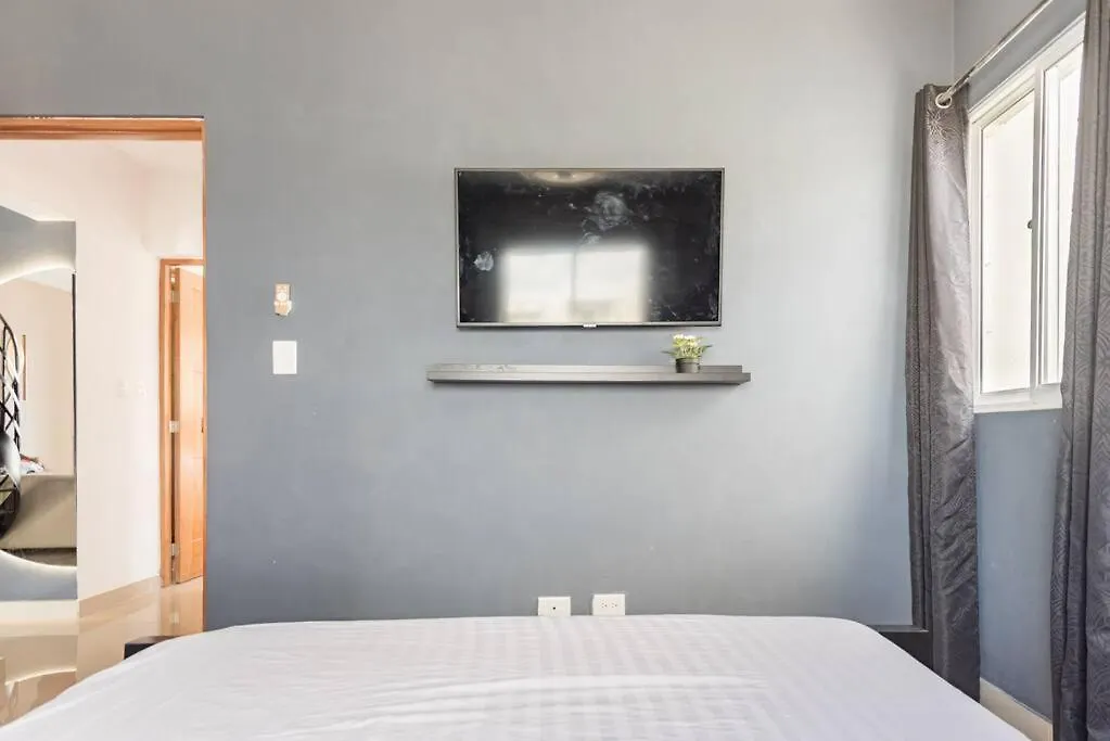 Hermoso Apartamento Penthouse Con Terraza Y Jacuzzis Privado Santo Domingo