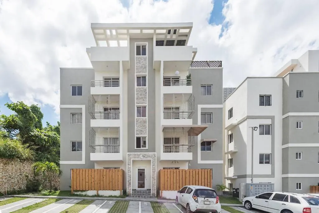 Hermoso Apartamento Penthouse Con Terraza Y Jacuzzis Privado Santo Domingo 0*,