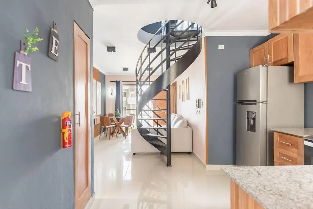 Hermoso Apartamento Penthouse Con Terraza Y Jacuzzis Privado Santo Domingo 0*,